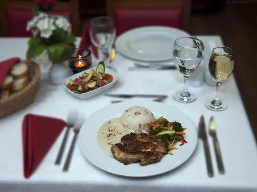 Dream Ship: Istanbul's Floating Tavern with Dinner & Live Music — photo 3
