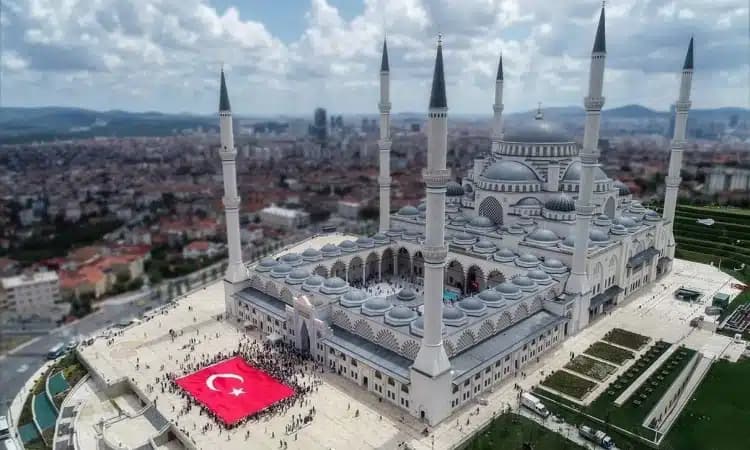 Eurasia Tour: Discover Istanbul's Europe & Asia in One Day