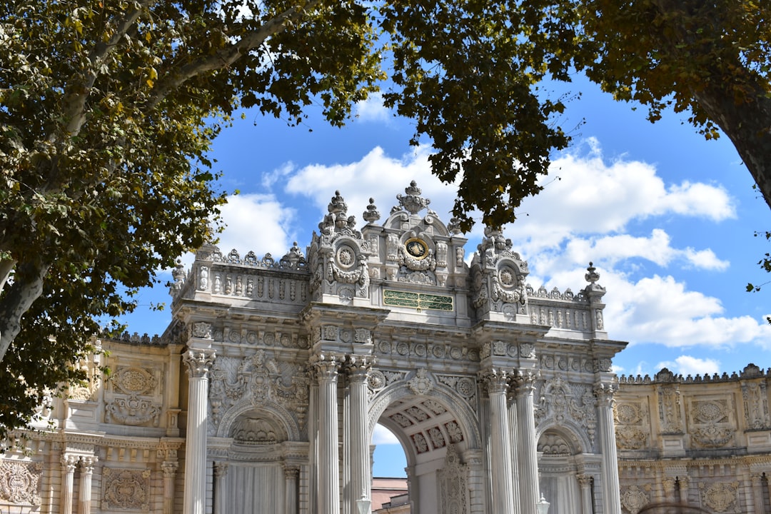 dolmabahce palace istanbul