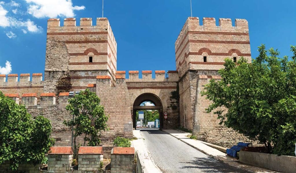 istanbul walls